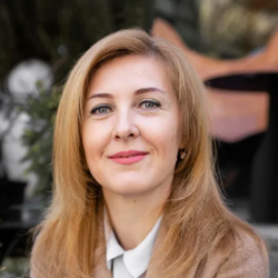 Angelina Hoffman, Founder at Lovark
